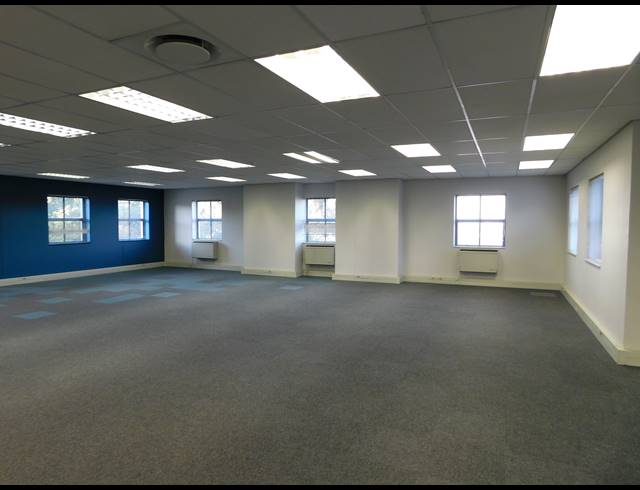 402M² OFFICE TO LET IN ILLOVO